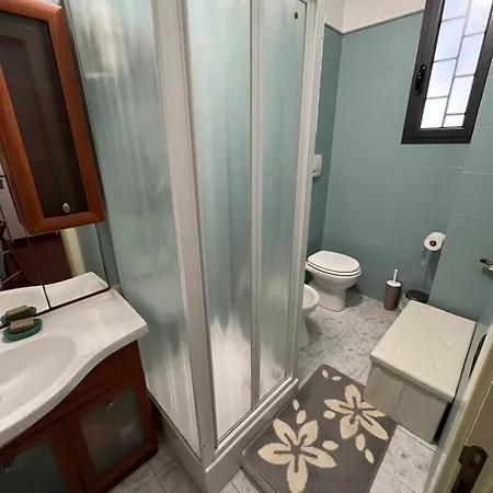 Entire Redda Apartament Bari